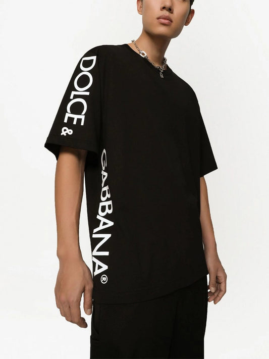 1. DOLCE & GABBANA T-SHIRT IN BLACK